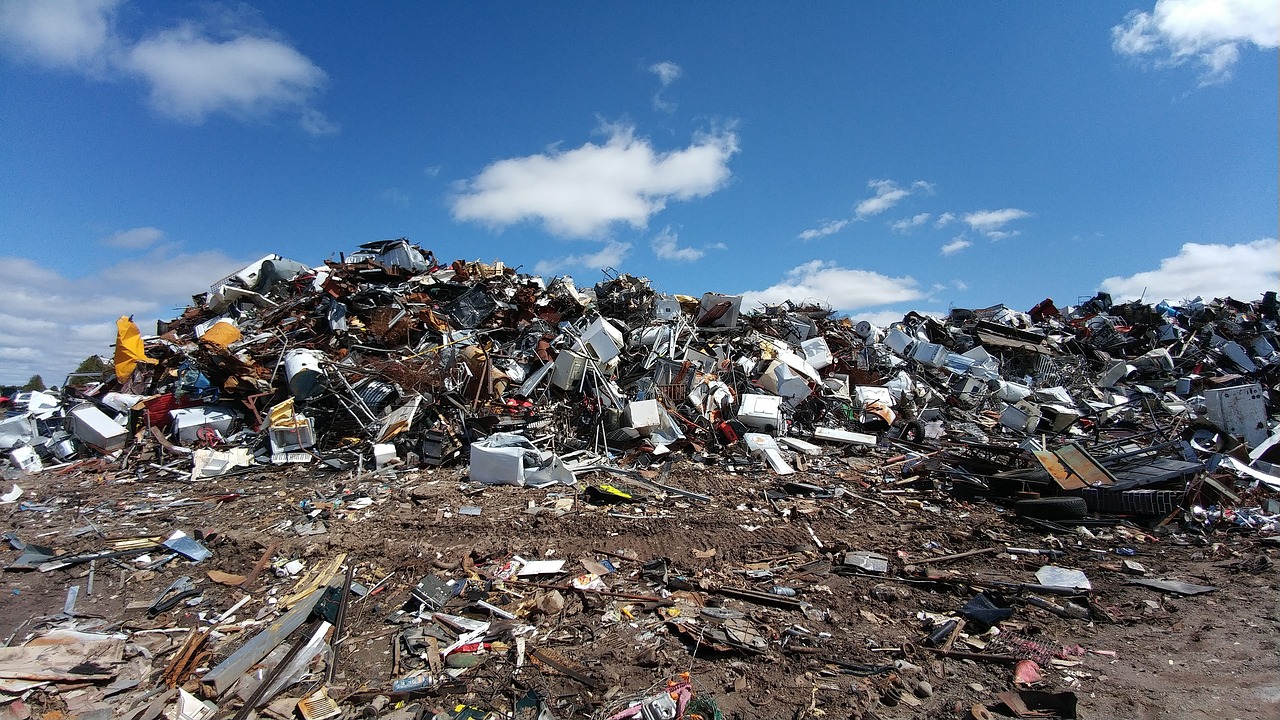 How can Innovative Tech Improve Waste Management?